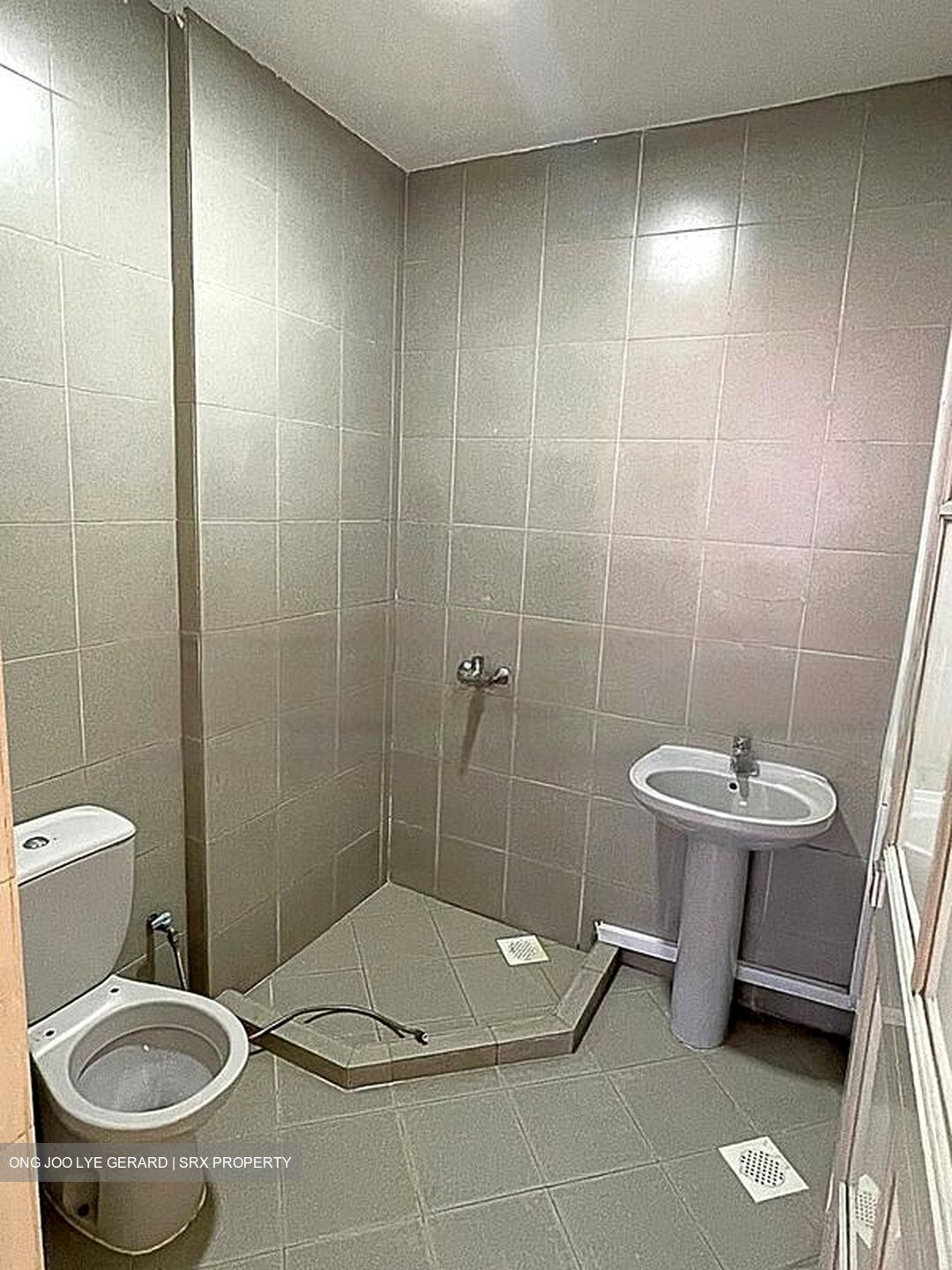 Kim-hoe Centre (D8), Office #459113761
